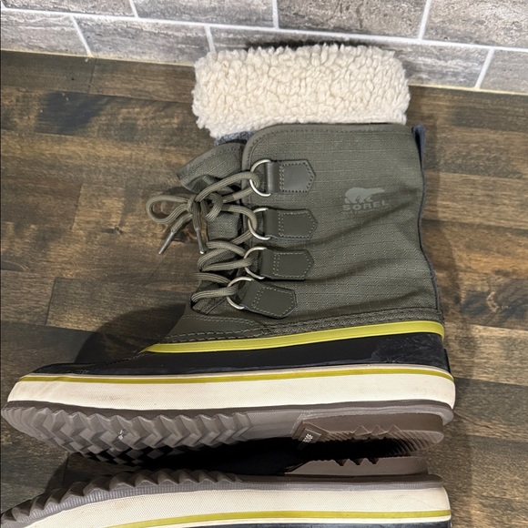 Sorel Winter Carnival Waterproof Snow Boots - Forest Green Size 7.5 - Picture 10 of 15